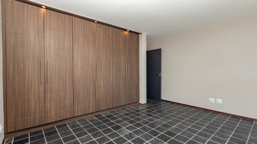 To Let 3 Bedroom Property for Rent in Sunset Beach Western Cape